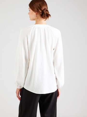 s.Oliver Blouse in Beige