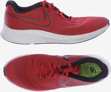 NIKE Sneakers & Trainers in 39 in Red: front