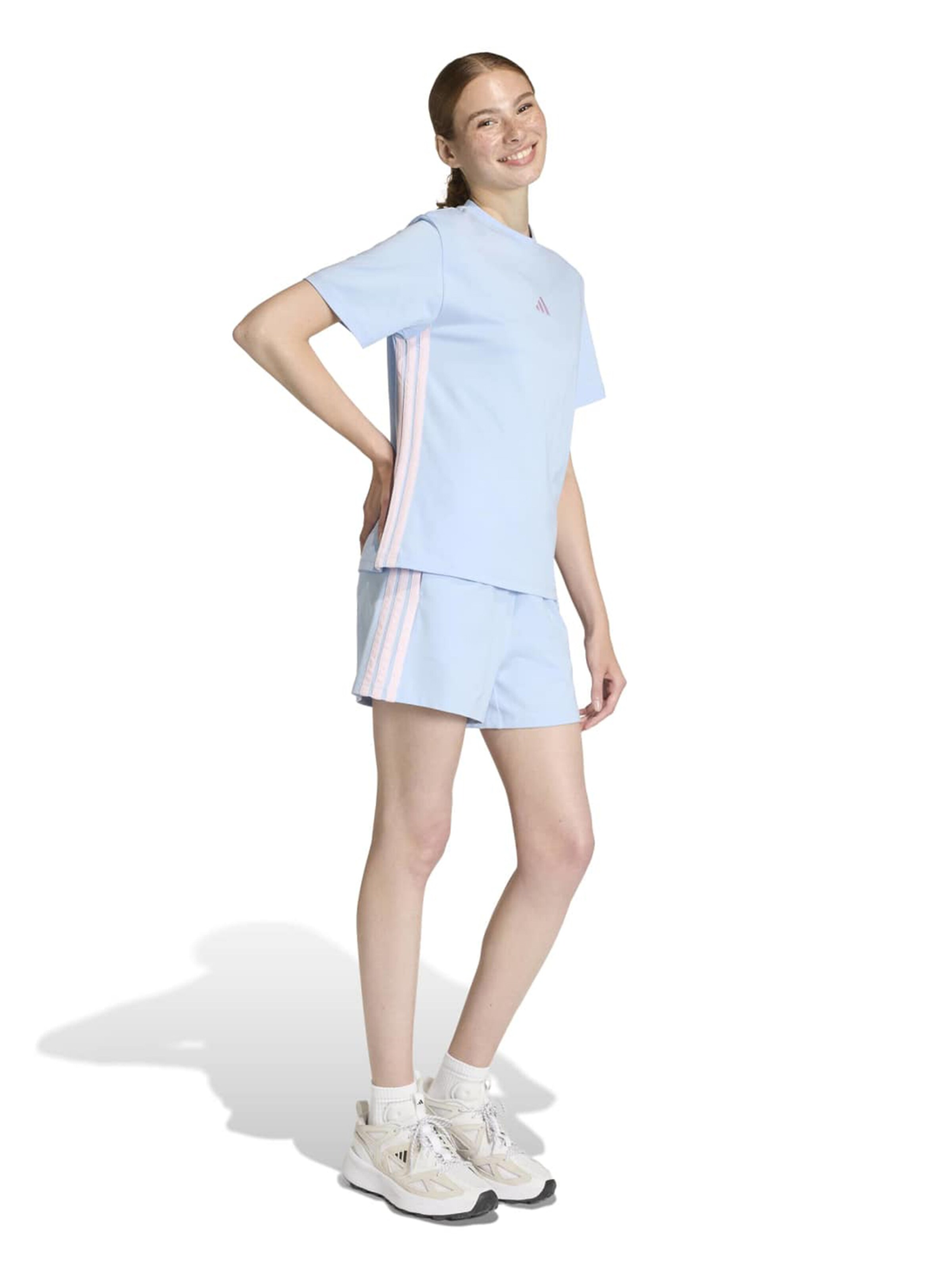 ADIDAS SPORTSWEAR Функционална тениска 'Essentials' в синьо