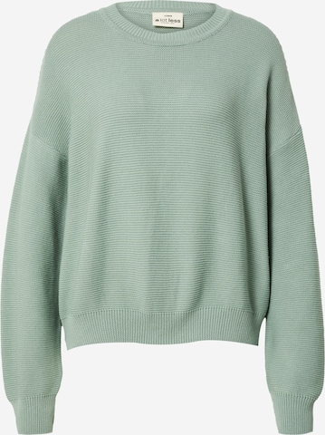 A LOT LESS Sweater 'Naja' in Green: front
