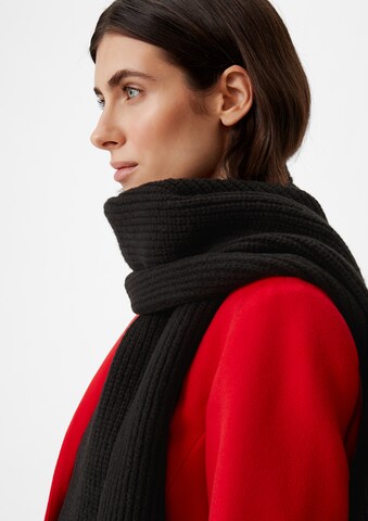 COMMA Scarf in Black