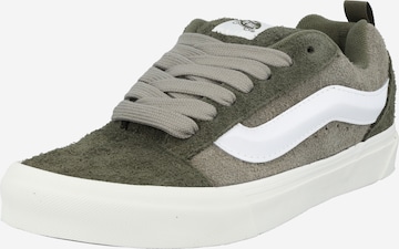 Sneaker bassa 'Knu Skool' di VANS in verde: frontale