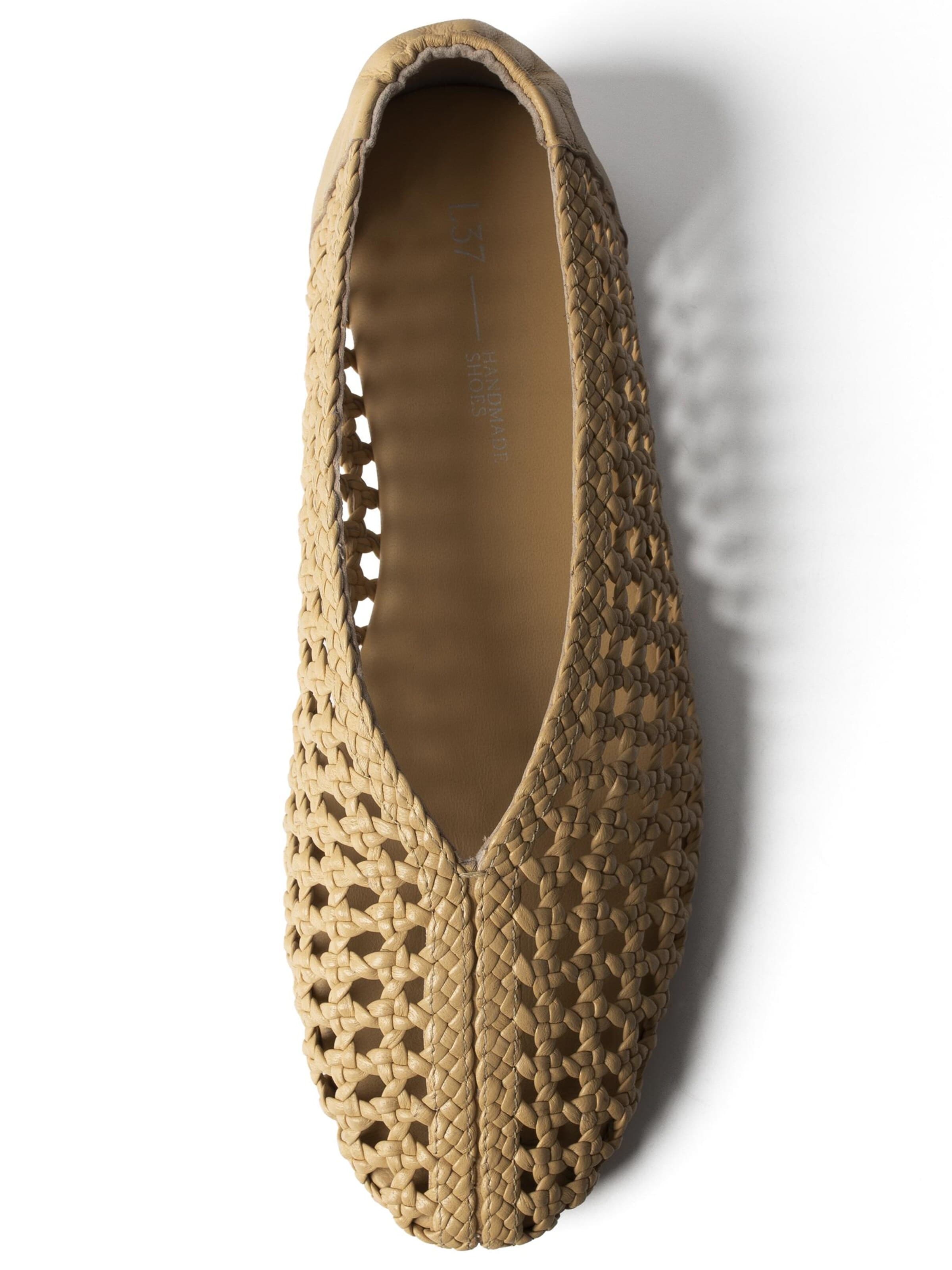 L37 HANDMADE SHOES Slipper 'REMEMBER THIS MORNING' in Beige