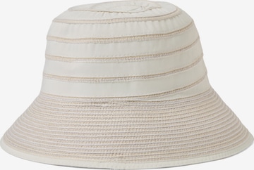 LOEVENICH Hat in White: front
