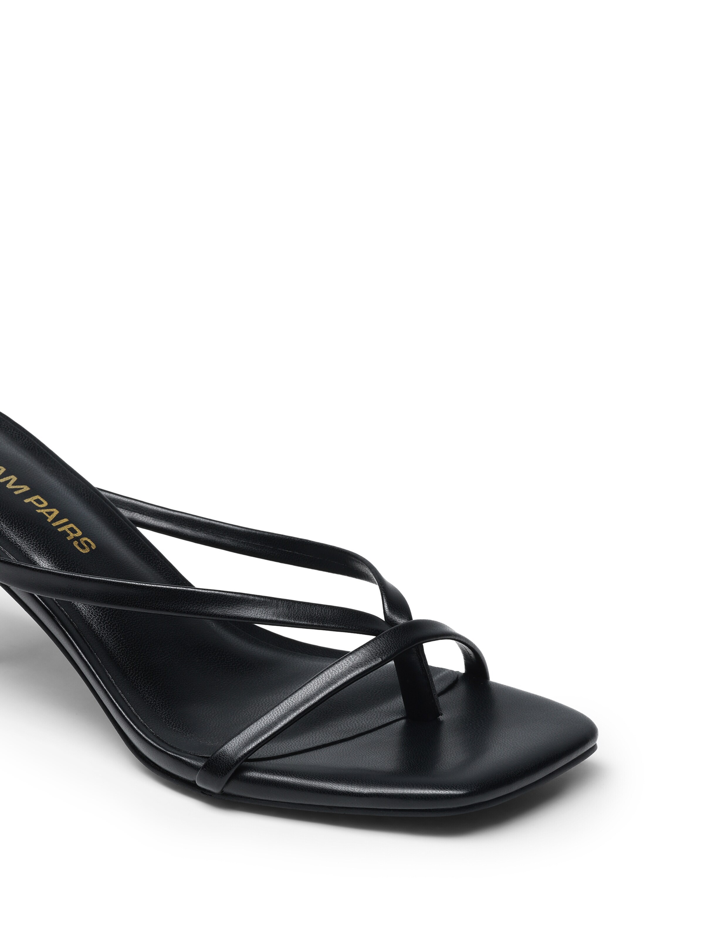 Dream Pairs Strap Sandals in Black