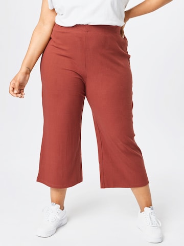 Loosefit Pantalon 'Thore' ABOUT YOU Curvy en marron : devant