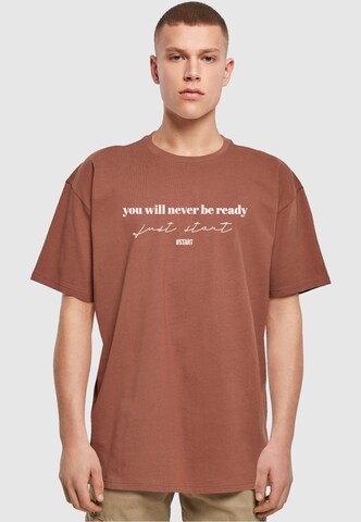 Merchcode Shirt 'Just Start' in Bruin: voorkant