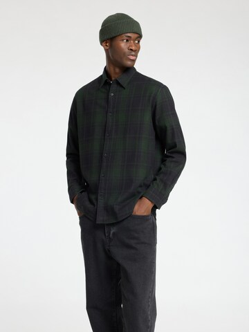 SELECTED HOMME Regular fit Button Up Shirt 'SLHOWEN' in Green: front