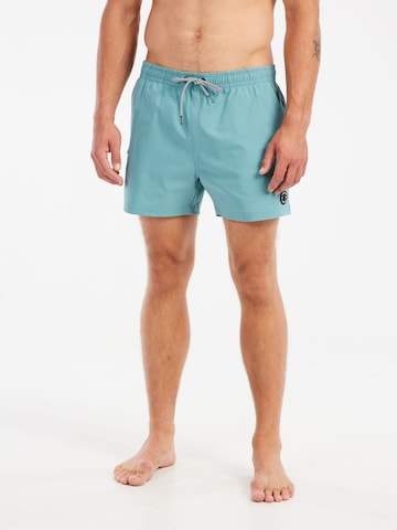 PROTEST Badeshorts 'PRTYESSINE' in Grün
