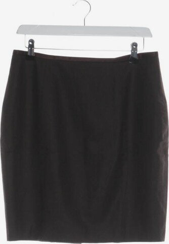 Windsor Skirt in M in Brown: front