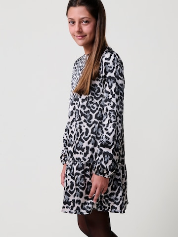 KOROSHI Платье в Черный