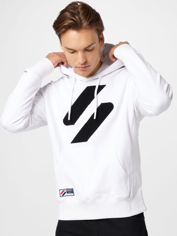 Sweat-shirt Superdry en blanc : devant