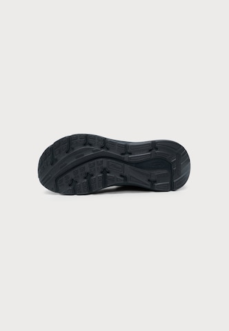 SKECHERS Sneakers laag 'GO RUN CONSISTENT 3' in Zwart