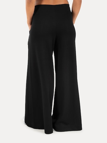 Smilodox Wide leg Broek 'Vanea' in Zwart