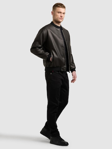 khujo Tussenjas 'Cale' in Zwart