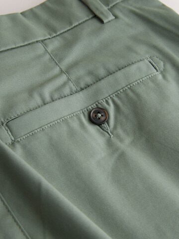 Next Regular Chino in Groen
