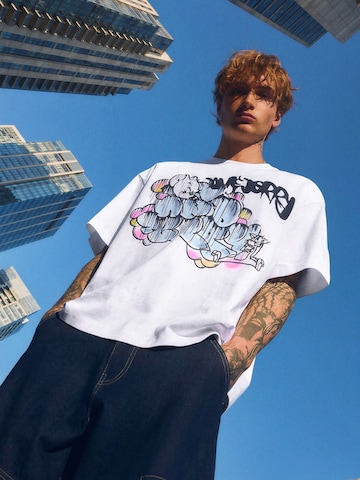 Bershka Majica 'TOM&JERRY' | bela barva