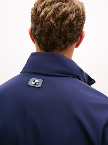 TOMMY HILFIGER Jacke in Blau