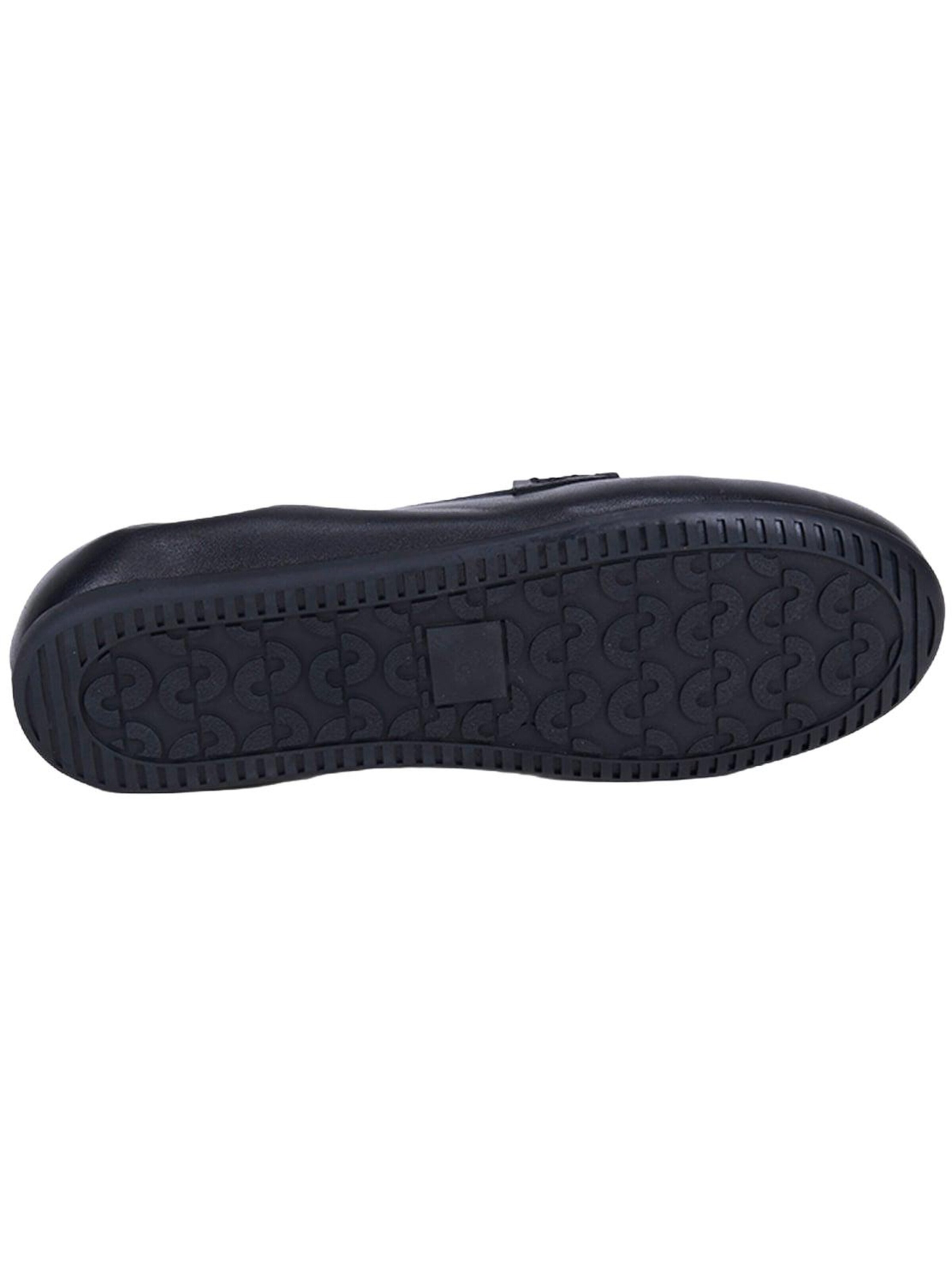 Desa Moccasins in Black