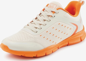 JOHN DEVIN Σνίκερ χαμηλό σε λευκό: μπροστά