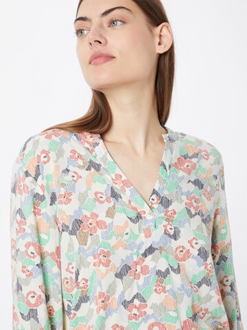 s.Oliver - Blusa en beige