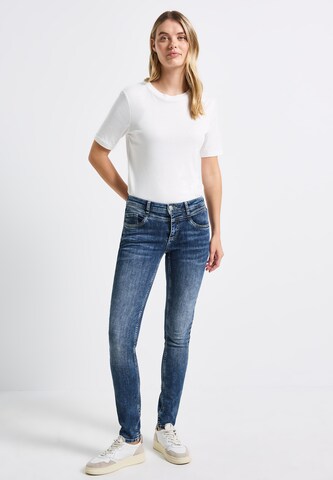 STREET ONE Slimfit Jeans in Blau