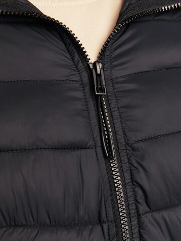 Giacca di mezza stagione 'JJESPRINT' di Jack & Jones Plus in nero