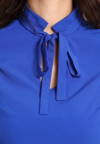 Awesome Apparel Bluse in Blau