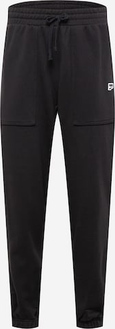 PUMA Tapered Broek 'Downtown' in Zwart: voorkant