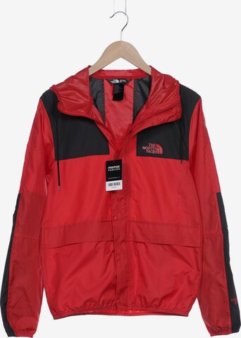 THE NORTH FACE Jacket & Coat in S in Red: front