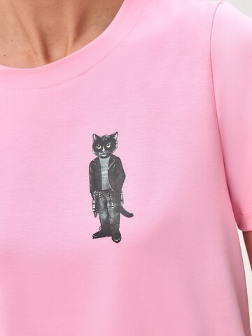 CAT by Maniita Lacitta Shirt 'ROCKER CAT' in Roze