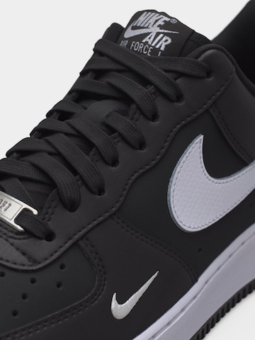 Nike Sportswear - Sapatilhas baixas 'AIR FORCE 1 '07 TECH ESS' em preto