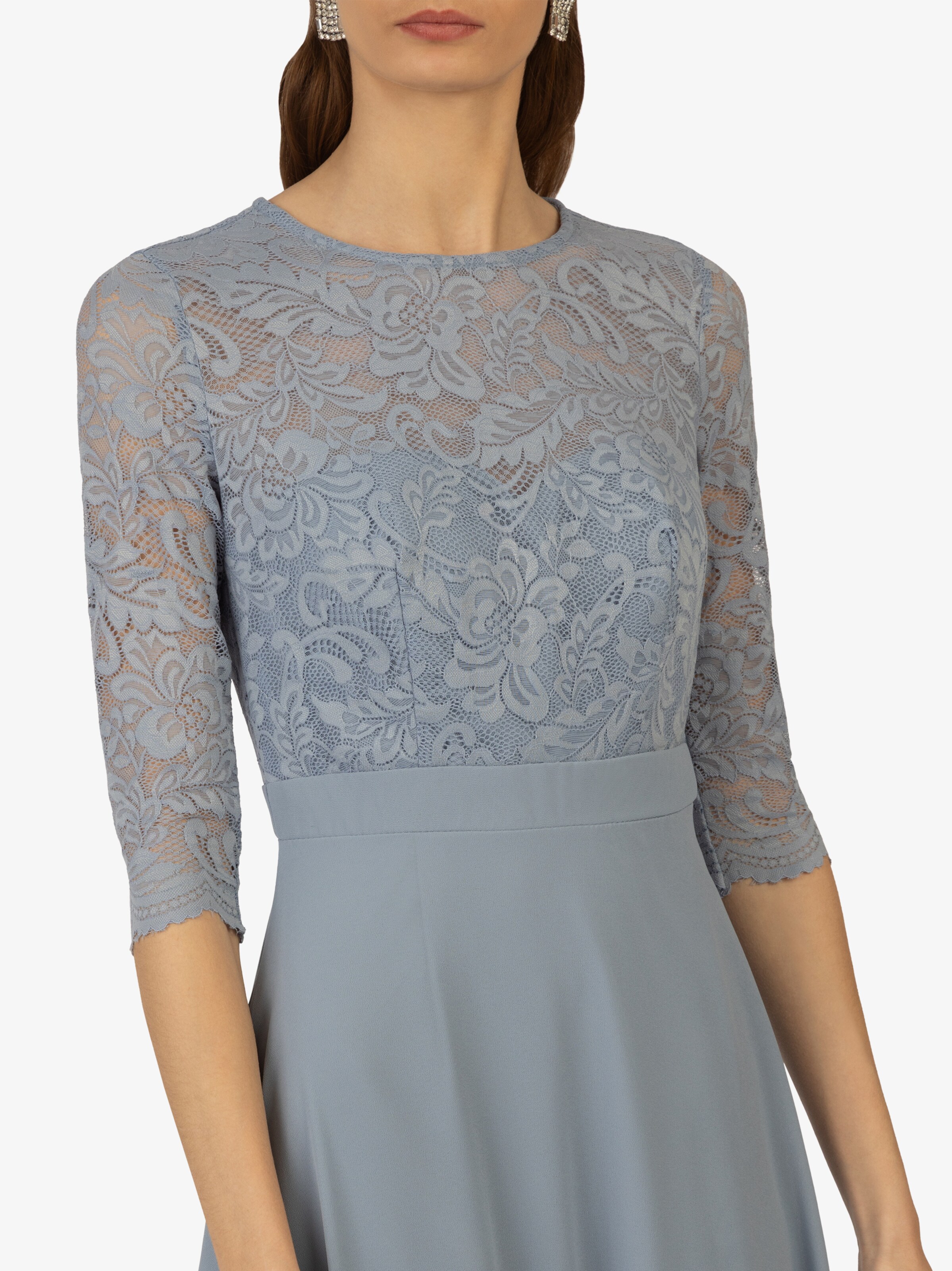 Rochie de seară de la Kraimod pe albastru