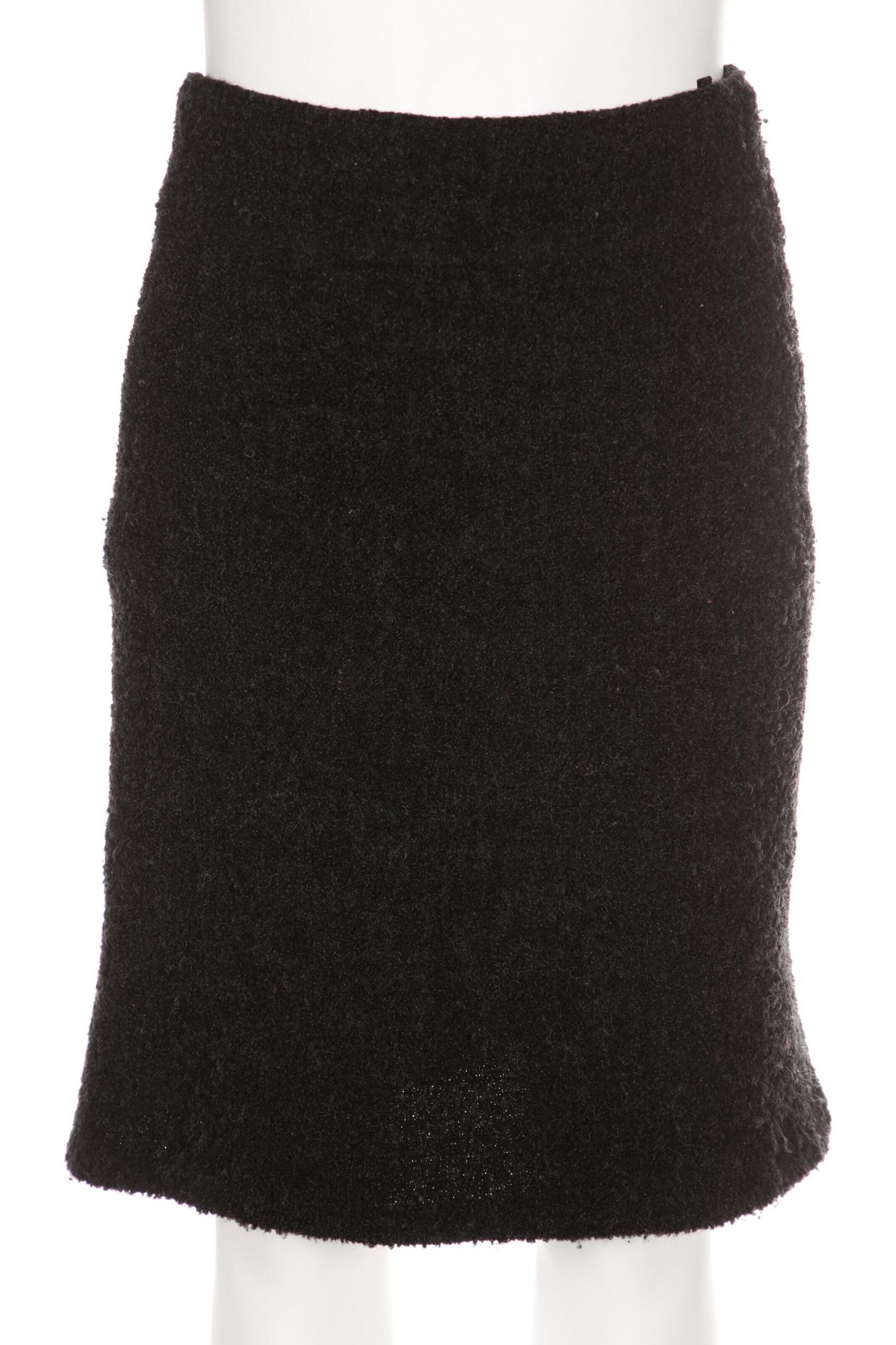 FOX’S Skirt in L in Black: front