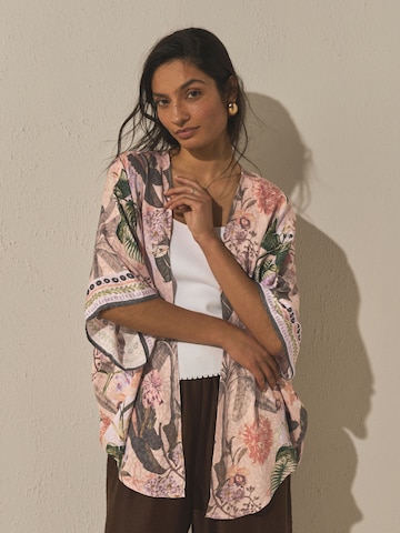 Next Kimono w kolorze różowy: przód