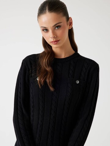 GUESS Knitted dress in Black