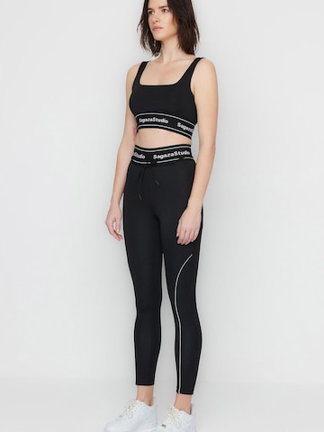 Trendyol Skinny Spodnie sportowe w kolorze czarny