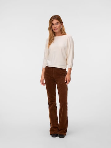 VERO MODA Flared Broek 'VMSiga' in Bruin