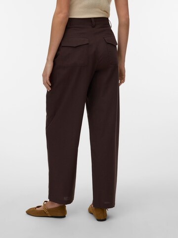 Regular Pantalon 'VMSELMA' VERO MODA en marron