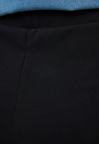 MUSTANG Flared Trousers 'Healy' in Black