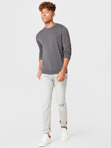 HUGO Red Sweater 'San Cassius' in Grey
