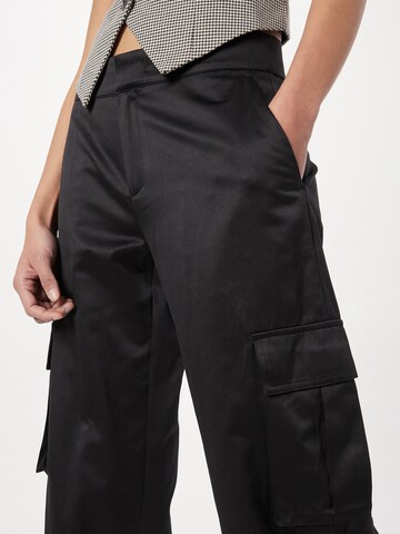 regular Pantaloni cargo di Gina Tricot in nero