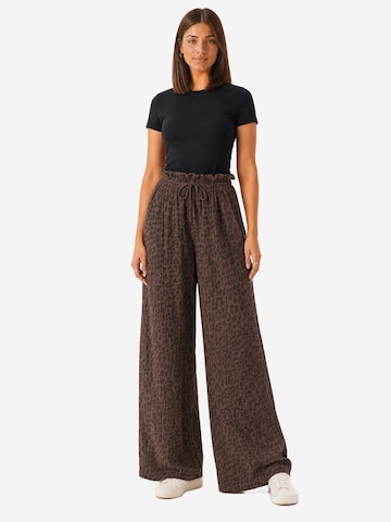 Seasons of April Wide leg Trousers in Brown