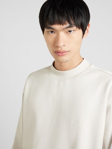 WEEKDAY Sweatshirt in Grey