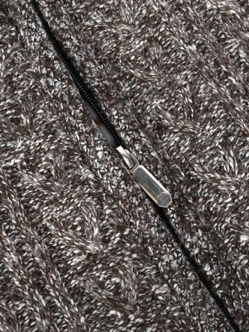 YOUTHUP Strickjacke 'Wertigkeit'‌‌ in Braun