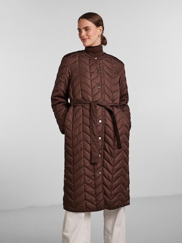 PIECES Between-Seasons Coat 'Fawn' in Brown: front