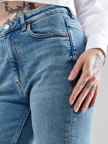 & Other Stories Slimfit Jeans i blå