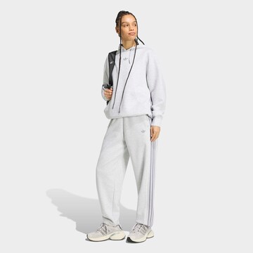 ADIDAS ORIGINALS Sweatshirt in Grau
