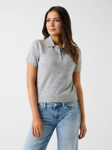 GUESS Sweater in Grey: front