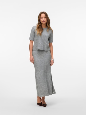 VERO MODA Sweater in Grey